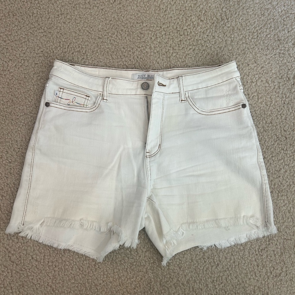 Judy Blue Women's Ecru Denim Shorts